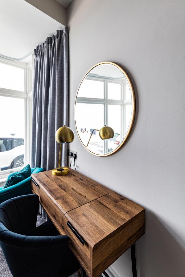 Ty Belgrave Apartment อาเบอรีสวิท ภายนอก รูปภาพ