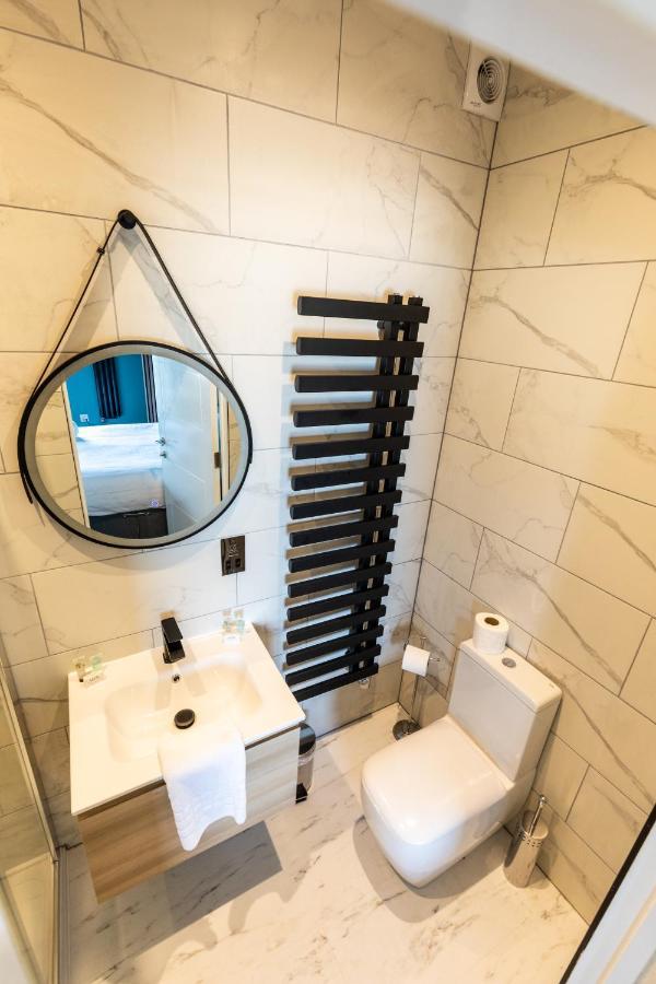 Ty Belgrave Apartment อาเบอรีสวิท ภายนอก รูปภาพ