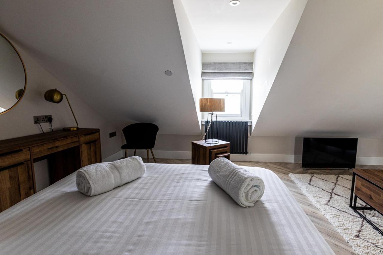 Ty Belgrave Apartment อาเบอรีสวิท ภายนอก รูปภาพ