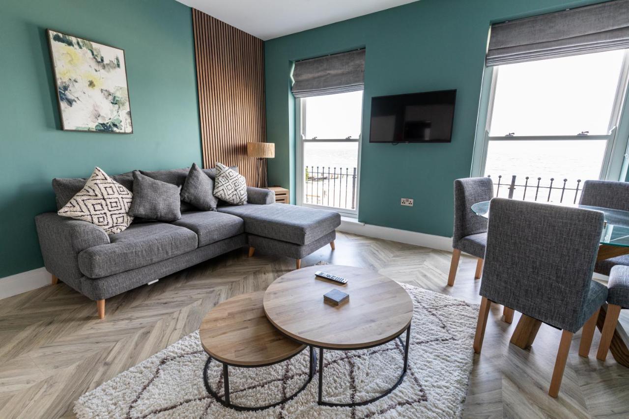 Ty Belgrave Apartment อาเบอรีสวิท ภายนอก รูปภาพ